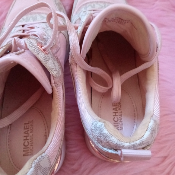 Michael Kors high heel espadrille size 6, worn 3-4 times max. - Picture 6 of 7